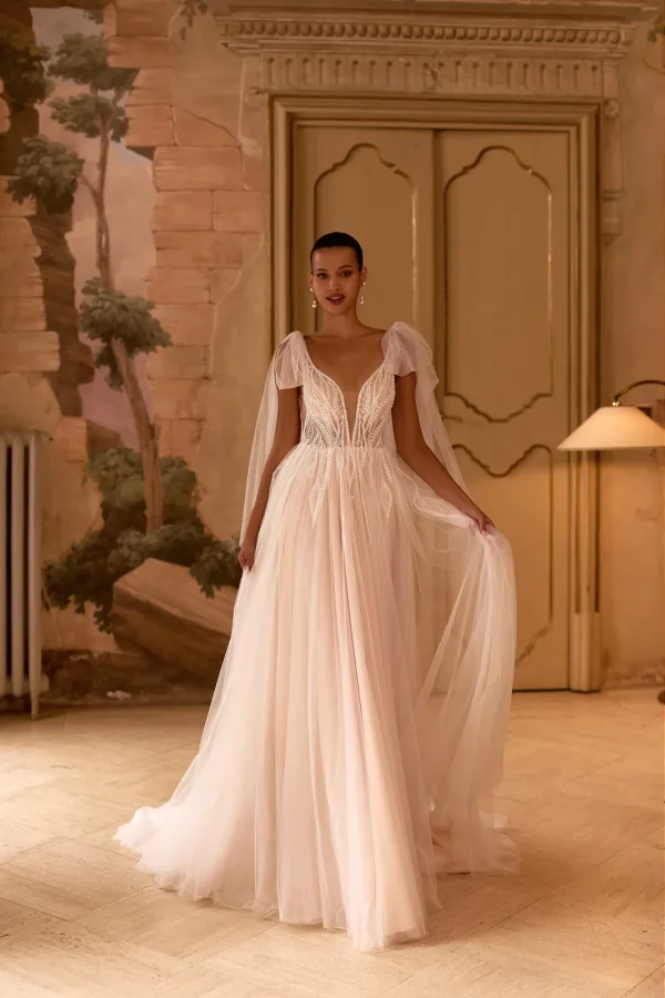 Robe de mariée princesse en tulle nude à bretelles nouées et col en V, EB0340 Ellebeline