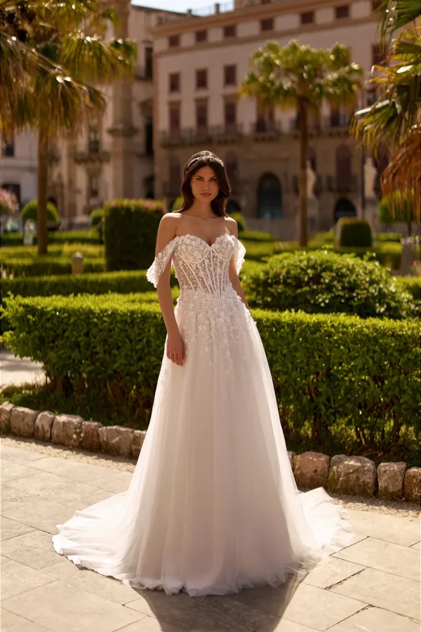 Robe de mariée trapèze en tulle à épaules dénudées et corset fleuri, EB0286 Ellebeline