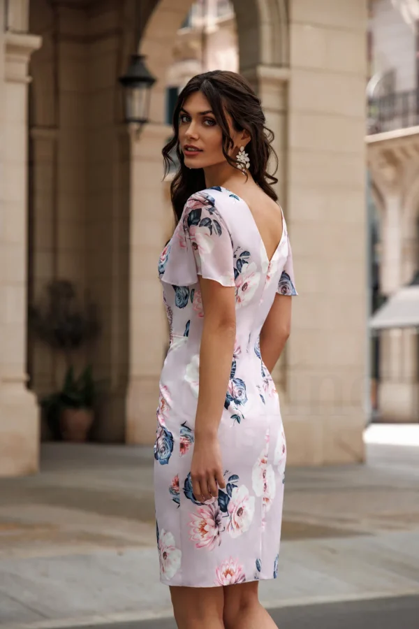 Robe de soirée courte imprimée ivoire à col en V, vue de dos - RC8350 Ellebeline