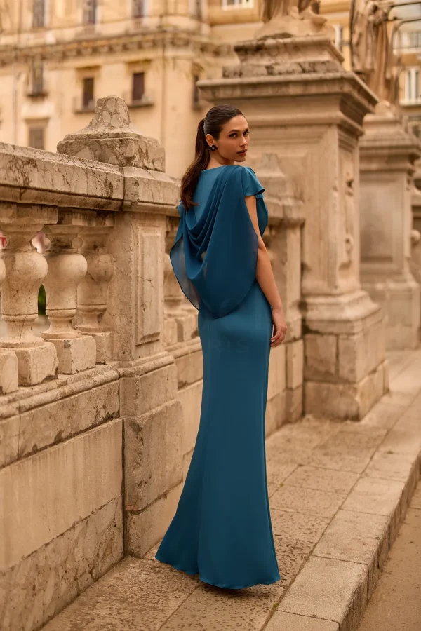 Robe de soirée longue en crêpe bleu orage à coupe sirène, vue de dos - RL8438 Ellebeline