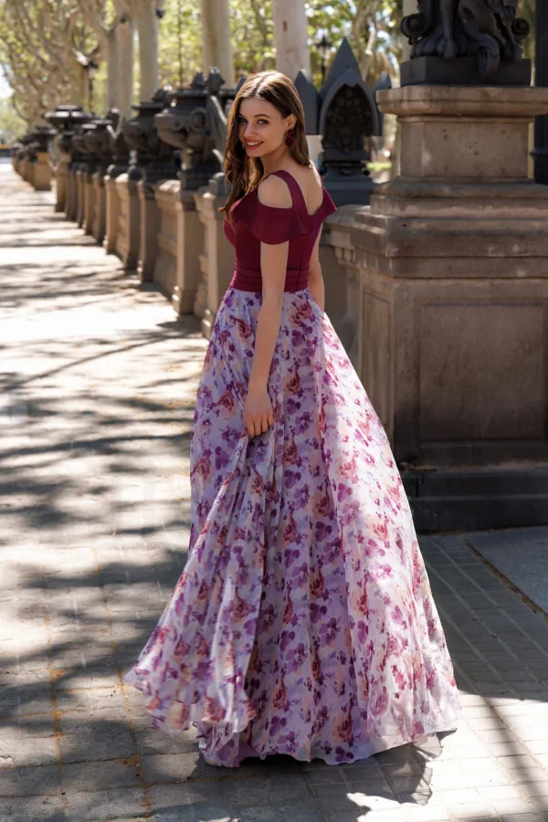 Robe de soirée longue imprimée fuchsia à col en V, vue de dos - RL8403 Ellebeline