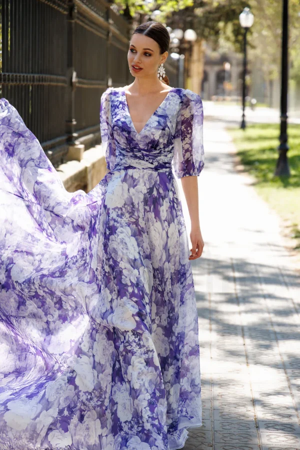 Robe de soirée longue imprimée violet à col en V, détail du buste - RL8423 Ellebeline