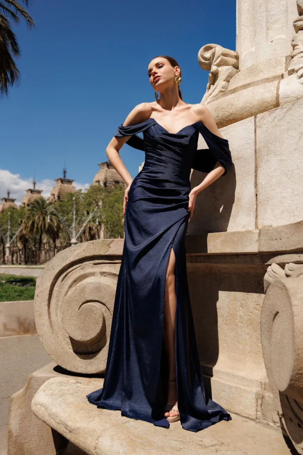 Robe de soirée longue en lurex bleu marine à dos nu, vue de face - RL8418 Ellebeline