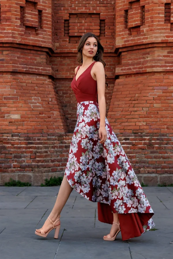 Robe de soirée longue en satin terracotta à dos nu, vue de face - RL8360 Ellebeline