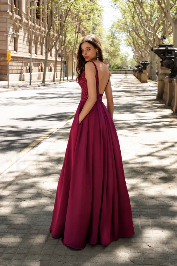 Robe de soirée longue en satin fuchsia à paillettes, vue de dos - RL8362 Ellebeline